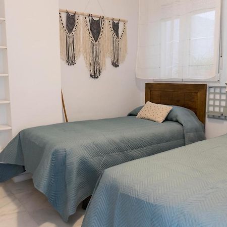 Apartamento Titan, Edificio Hipercor, Con Parking Huelva Exterior foto