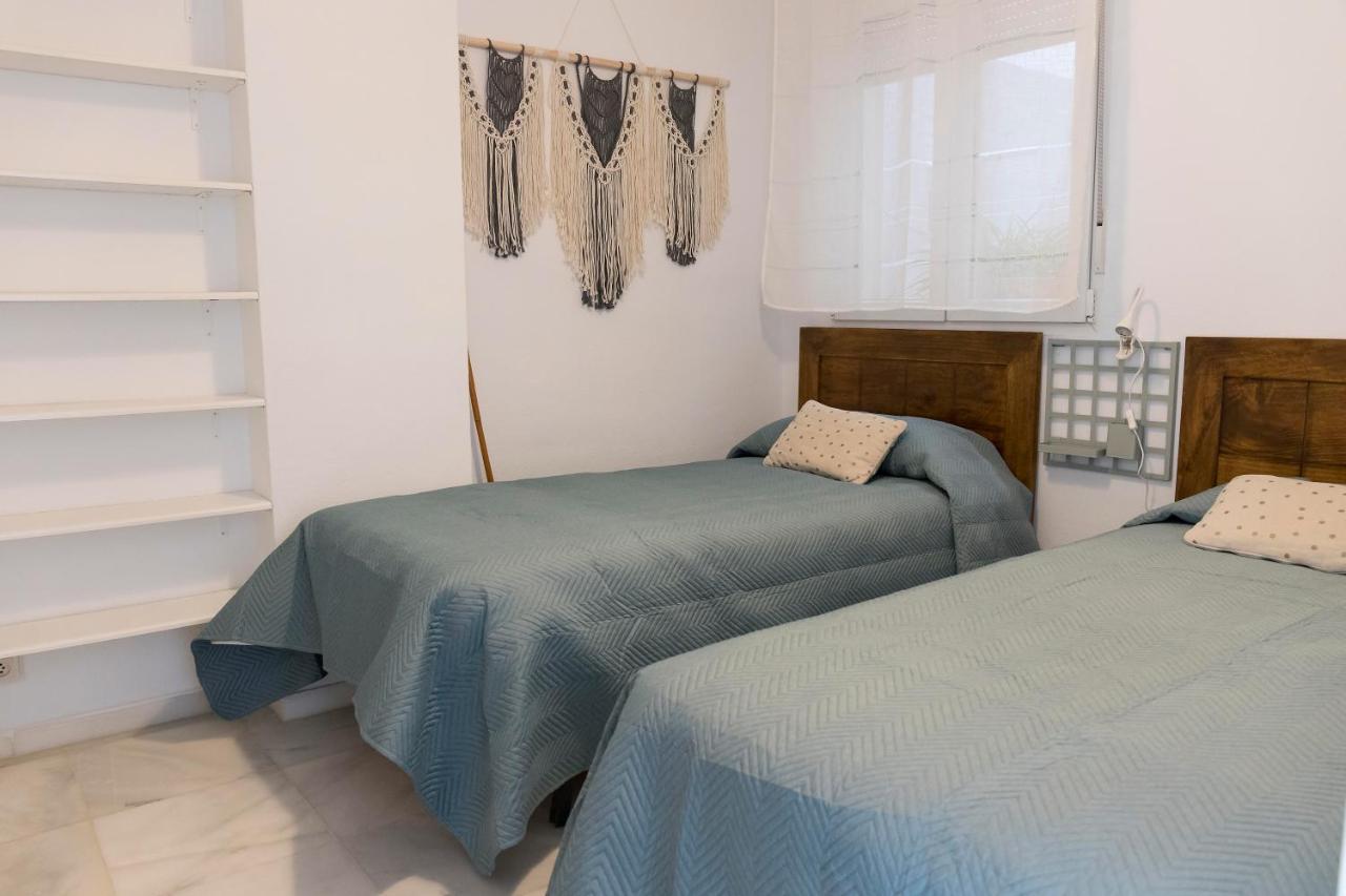 Apartamento Titan, Edificio Hipercor, Con Parking Huelva Exterior foto