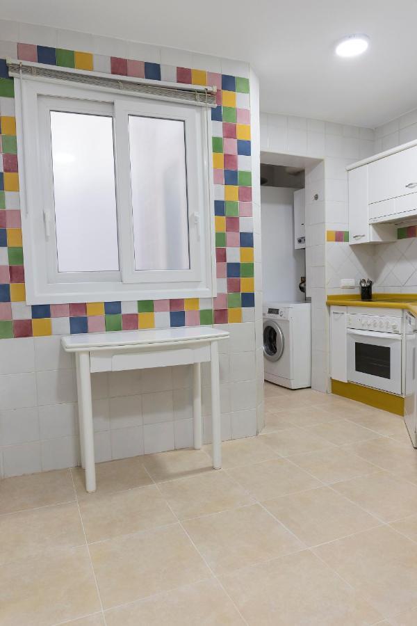 Apartamento Titan, Edificio Hipercor, Con Parking Huelva Exterior foto